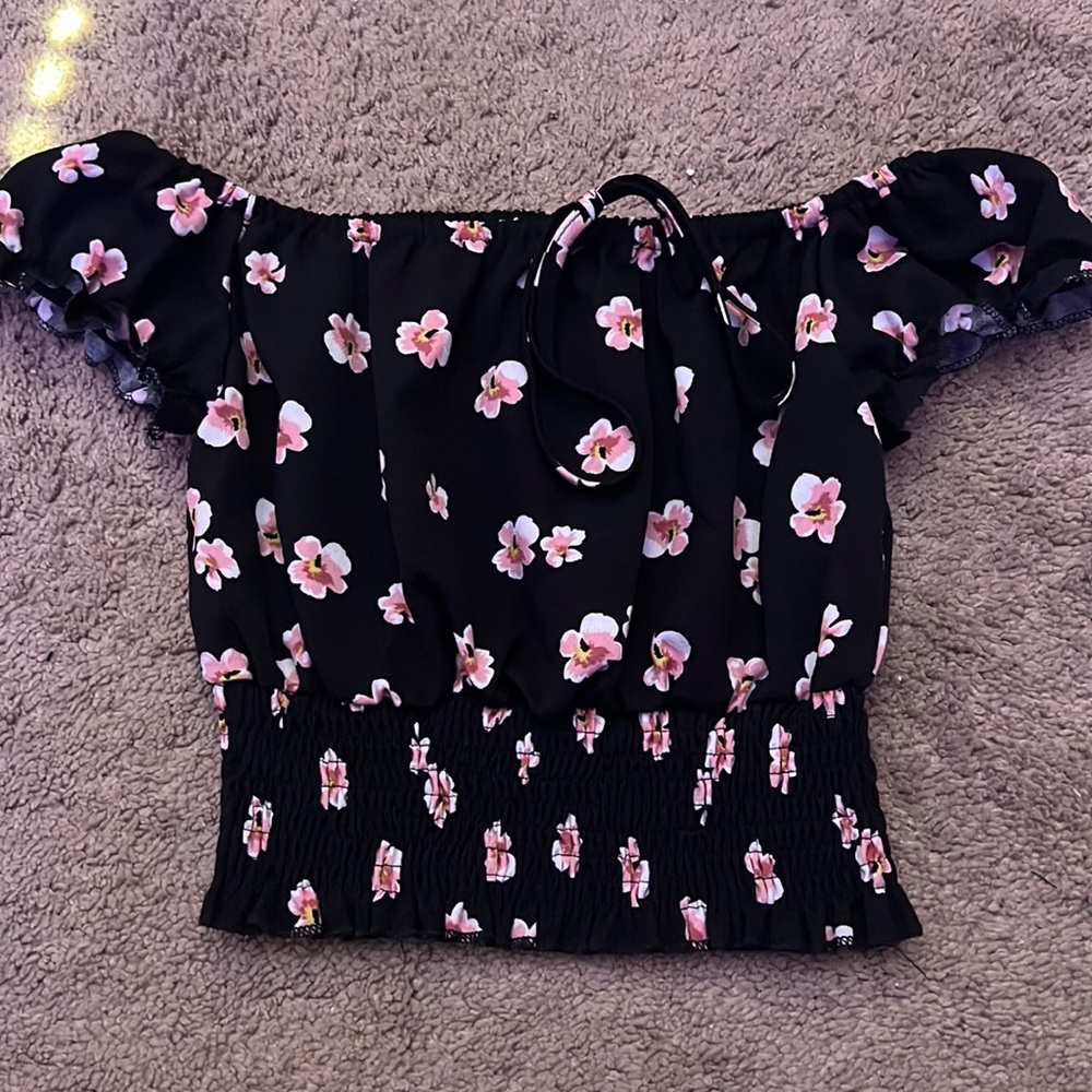 off the shoulder cropped shirt